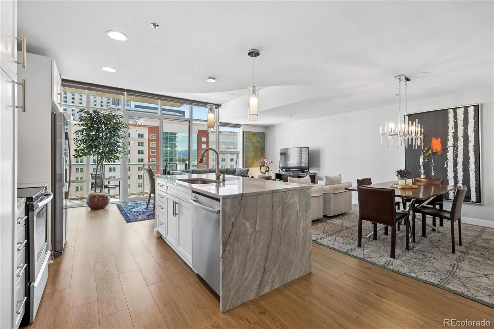 04102026183234 1600 8