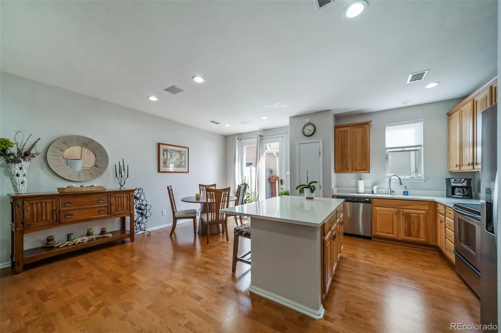 13694 E Weaver Place Englewood CO 80111 | MLS #REC3803198 07252026140638 1600 15