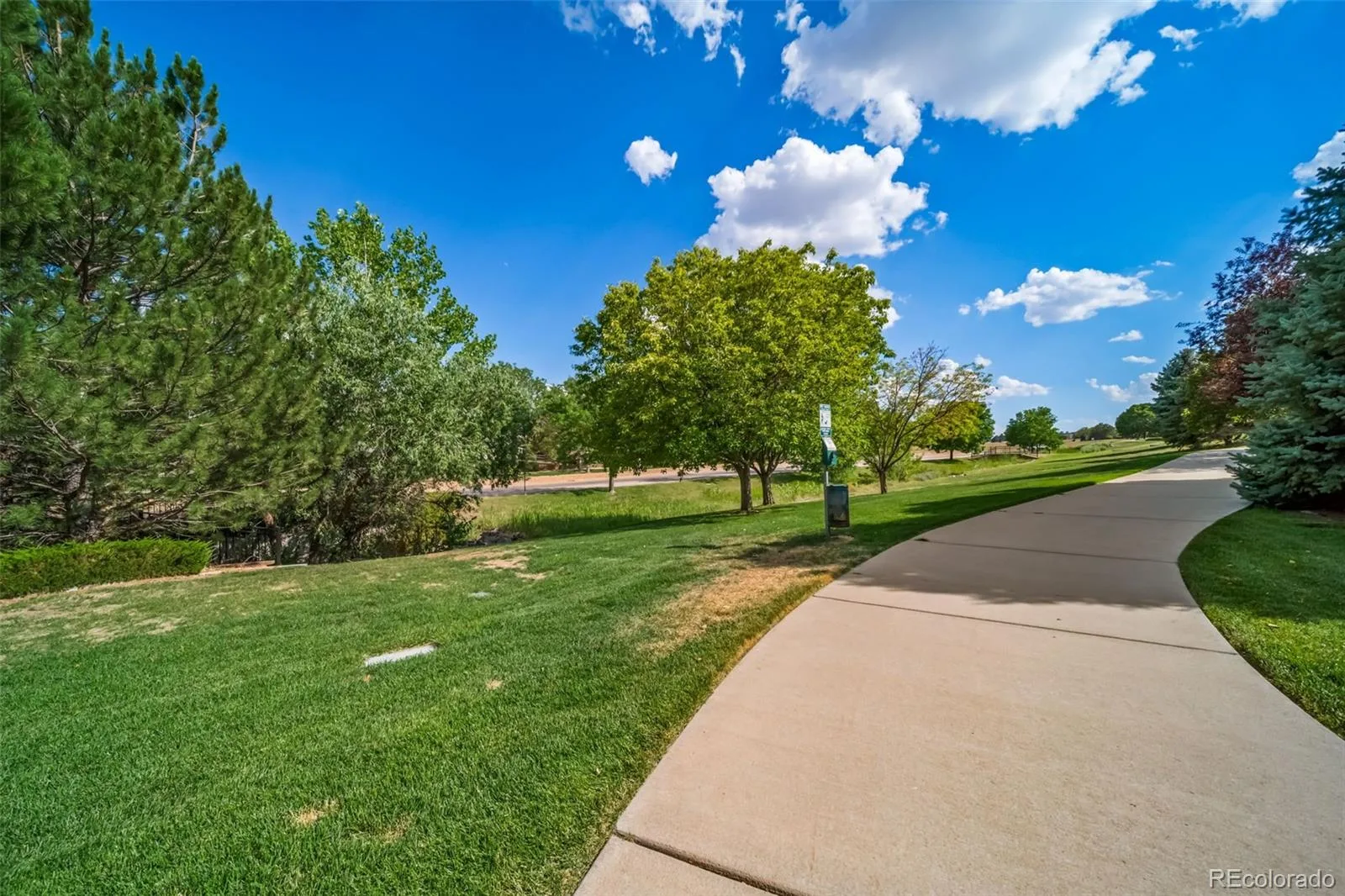 13694 E Weaver Place Englewood CO 80111 | MLS #REC3803198 07252026140638 1600 37