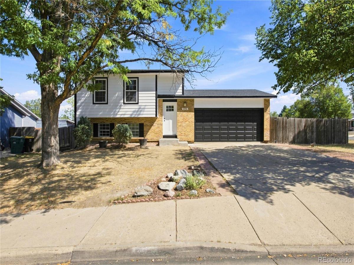 1498 S Bahama Street Aurora CO 80017 | MLS #REC3805578 MLS #REC3805578 image #0