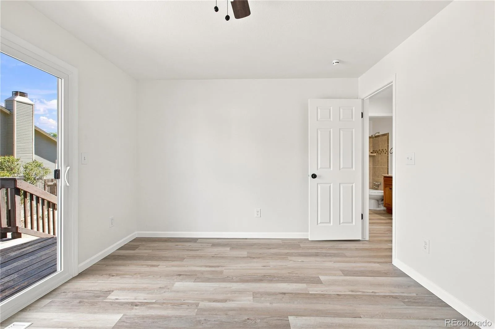 1498 S Bahama Street Aurora CO 80017 | MLS #REC3805578 09222026000443 1600 27