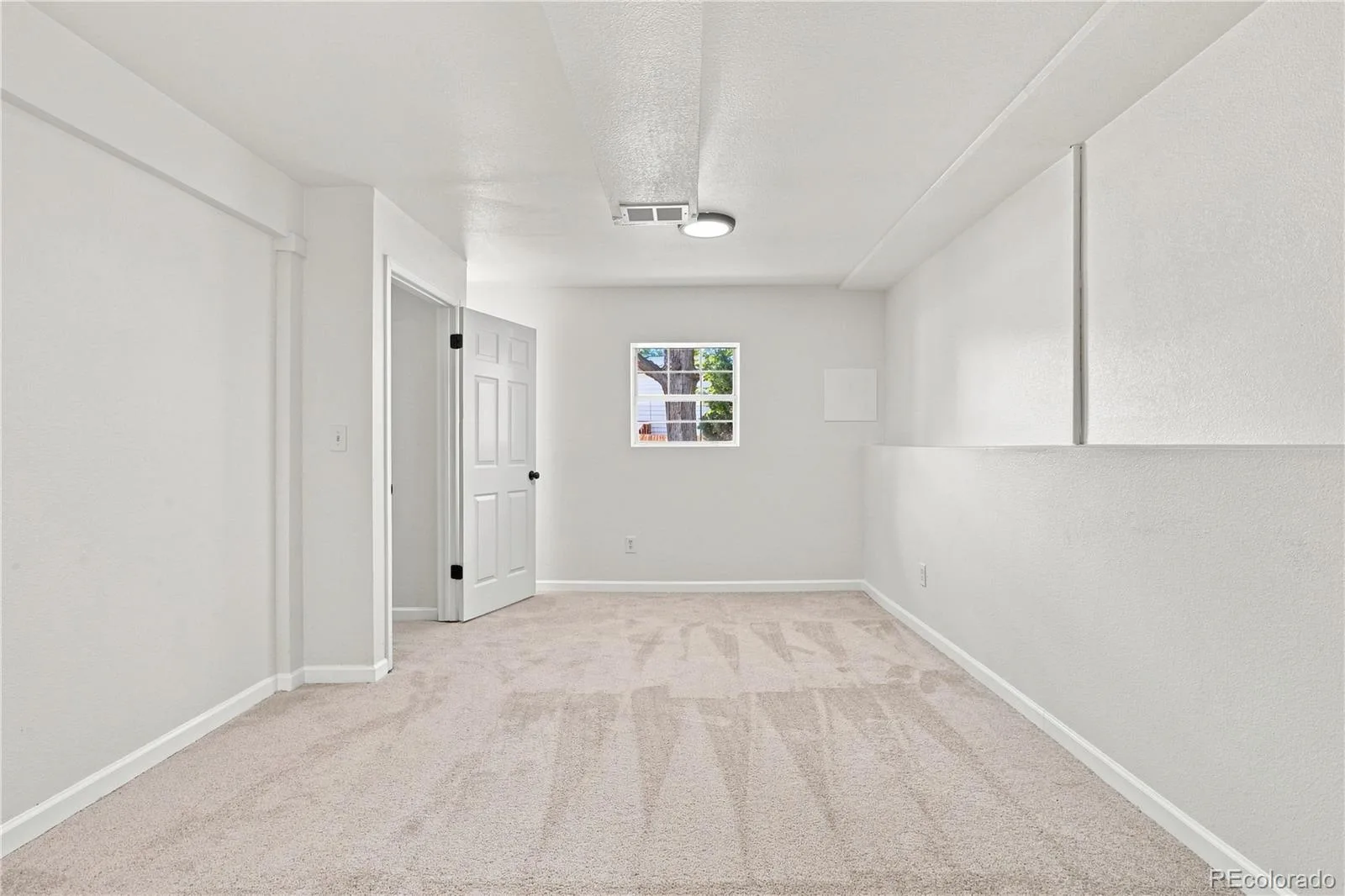 1498 S Bahama Street Aurora CO 80017 | MLS #REC3805578 09222026000443 1600 31