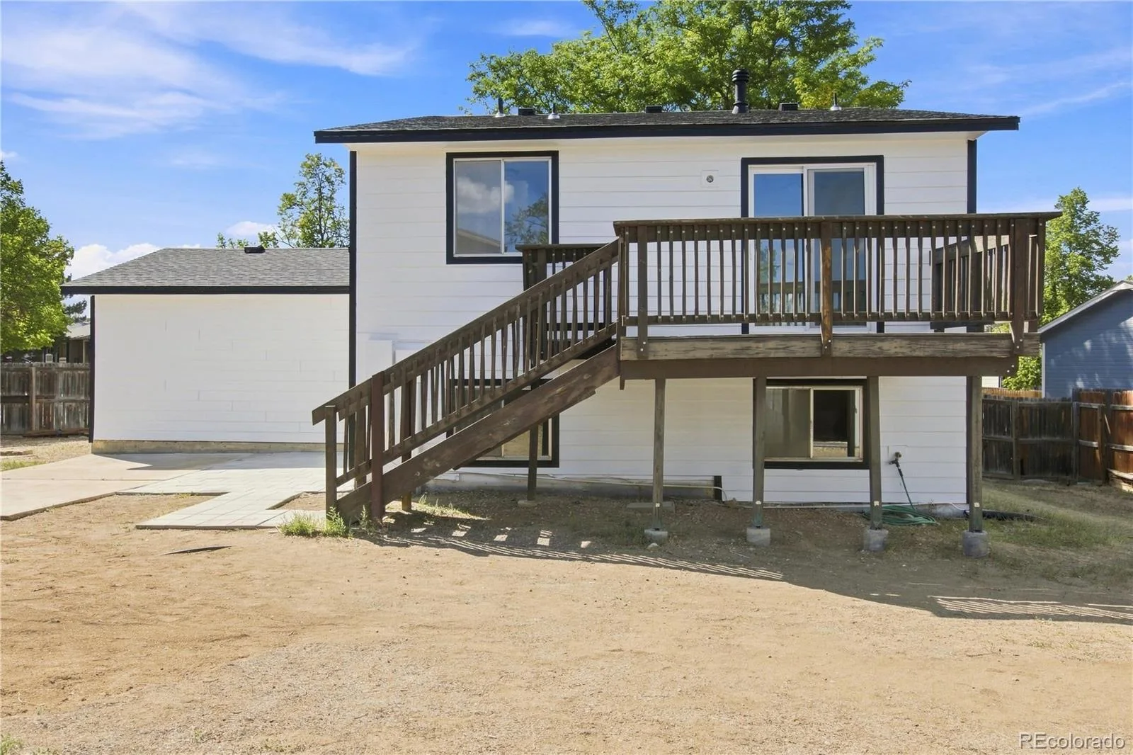 1498 S Bahama Street Aurora CO 80017 | MLS #REC3805578 09222026000443 1600 41