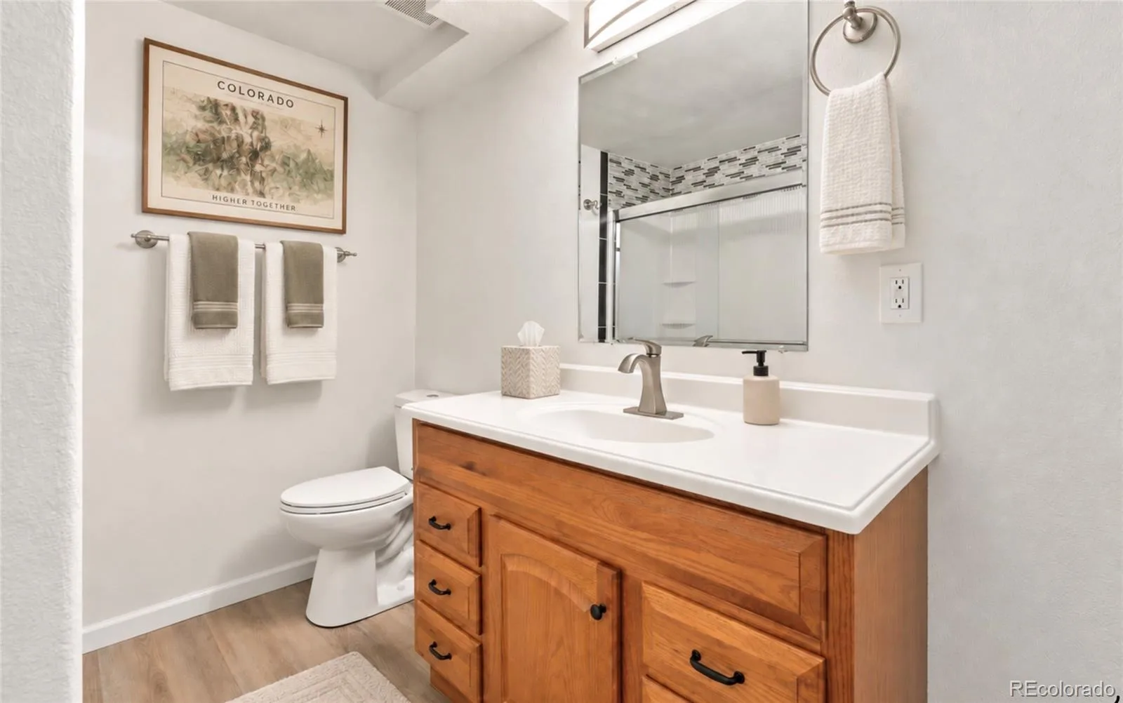 1498 S Bahama Street Aurora CO 80017 | MLS #REC3805578 09222026000443 1600 6