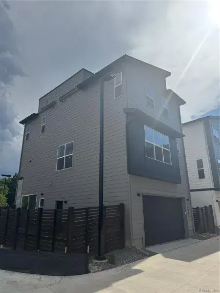 01132026005731 800 20