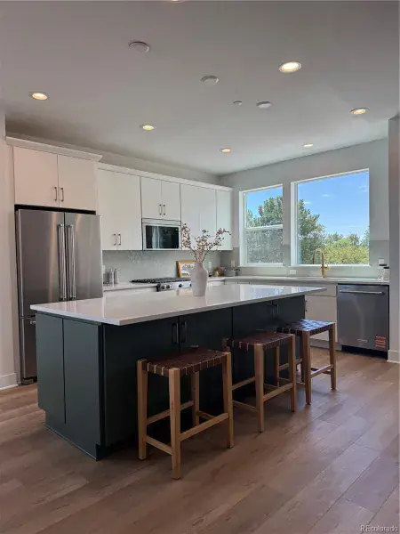 01132026005731 800 6