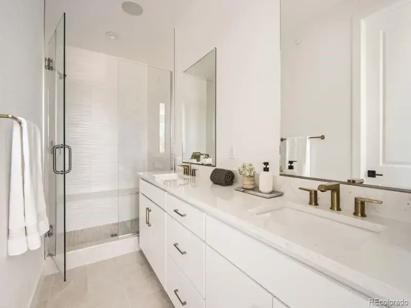 01132026005731 800 8