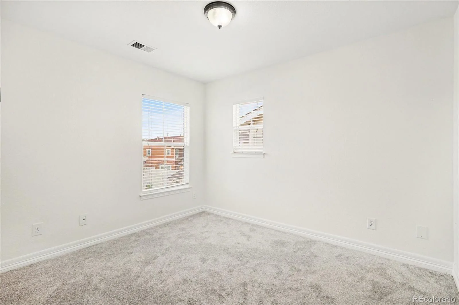 1213 S Richfield Street Aurora CO 80017 | MLS #REC3809177 09232026190755 1600 10