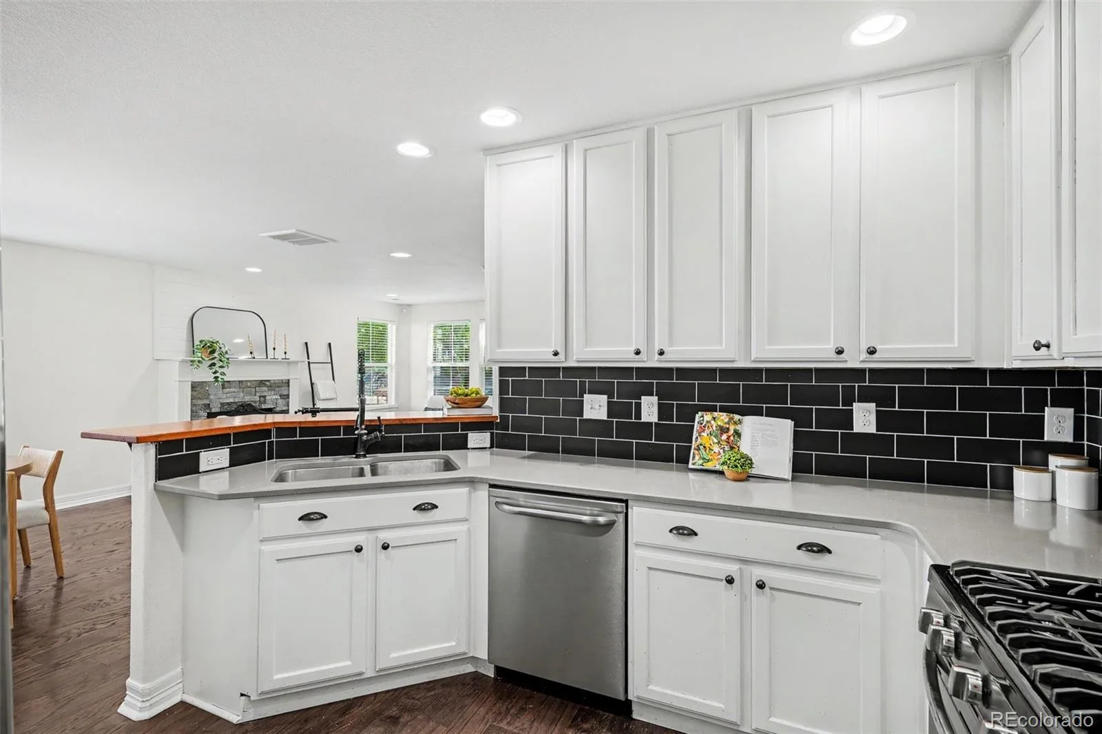1213 S Richfield Street Aurora CO 80017 | MLS #REC3809177 09232026190755 1600 6