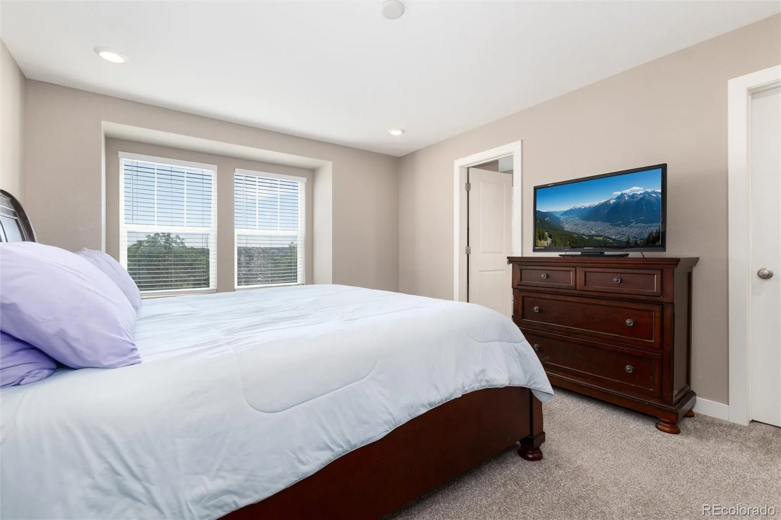 7588 S Zante Court Aurora CO 80016 | MLS #REC3809786 07302026143320 1600 24