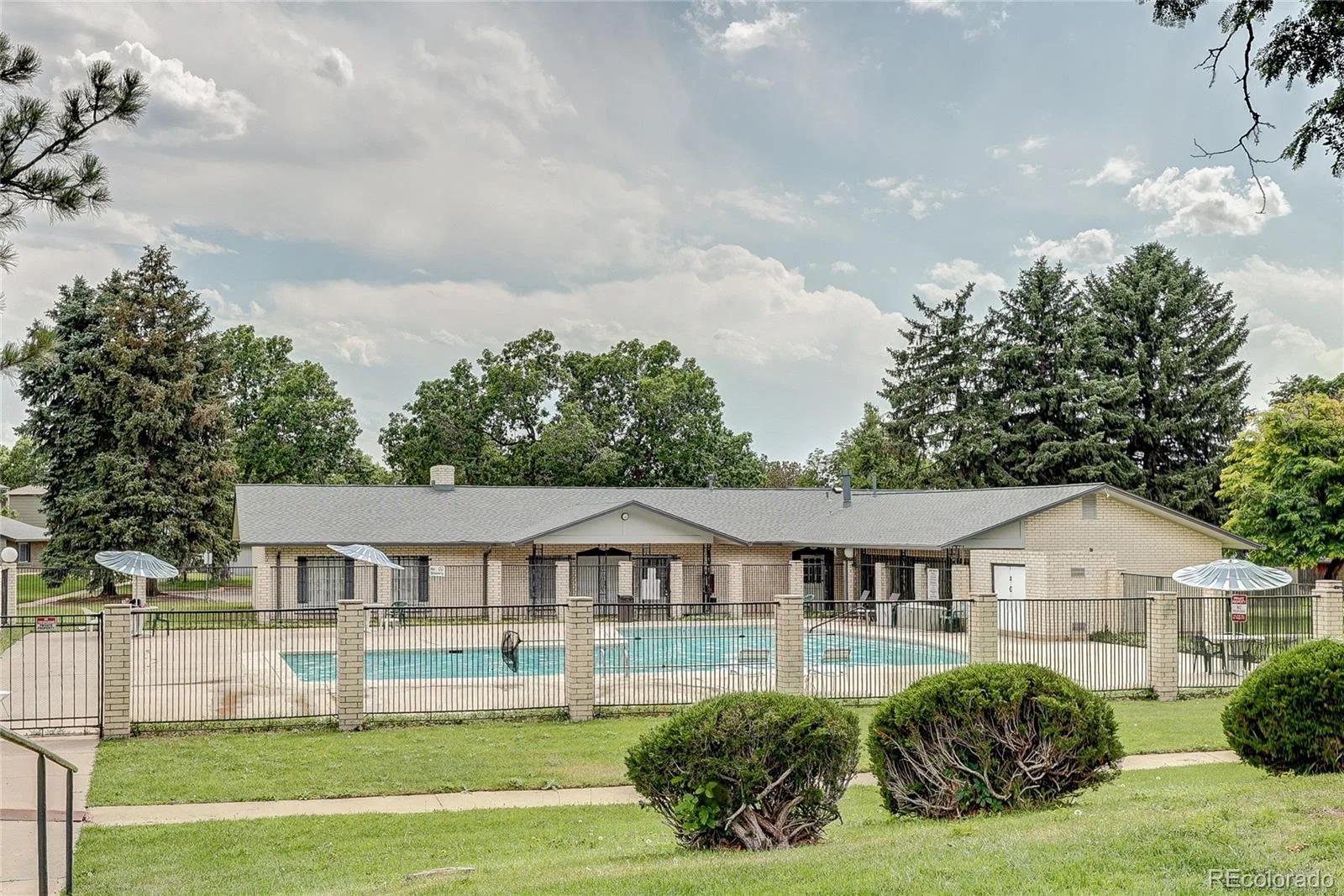 1183 S Troy Street Aurora CO 80012 | MLS #REC3811864 06292026214710 1600 30