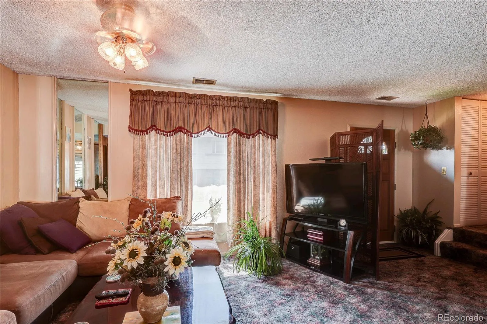 1183 S Troy Street Aurora CO 80012 | MLS #REC3811864 06292026214710 1600 6