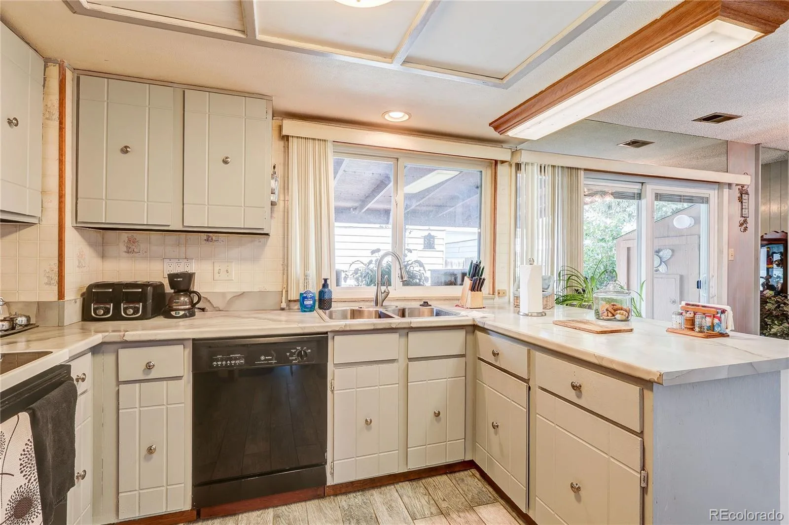 1183 S Troy Street Aurora CO 80012 | MLS #REC3811864 06292026214710 1600 8