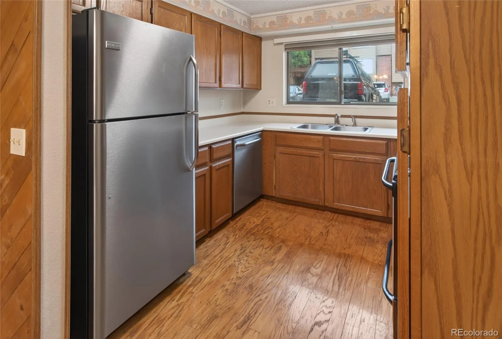 220 Wright Street #103 Lakewood CO 80228 | MLS #REC3812179 08132026185321 1600 10