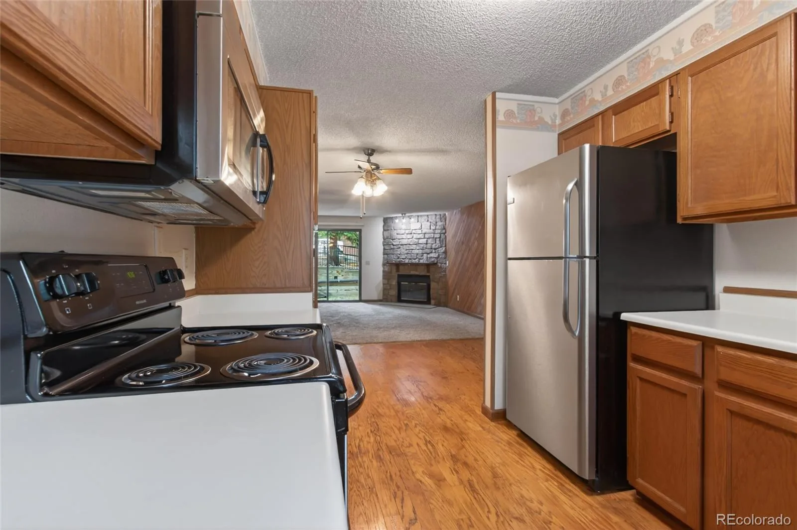 220 Wright Street #103 Lakewood CO 80228 | MLS #REC3812179 08132026185321 1600 11