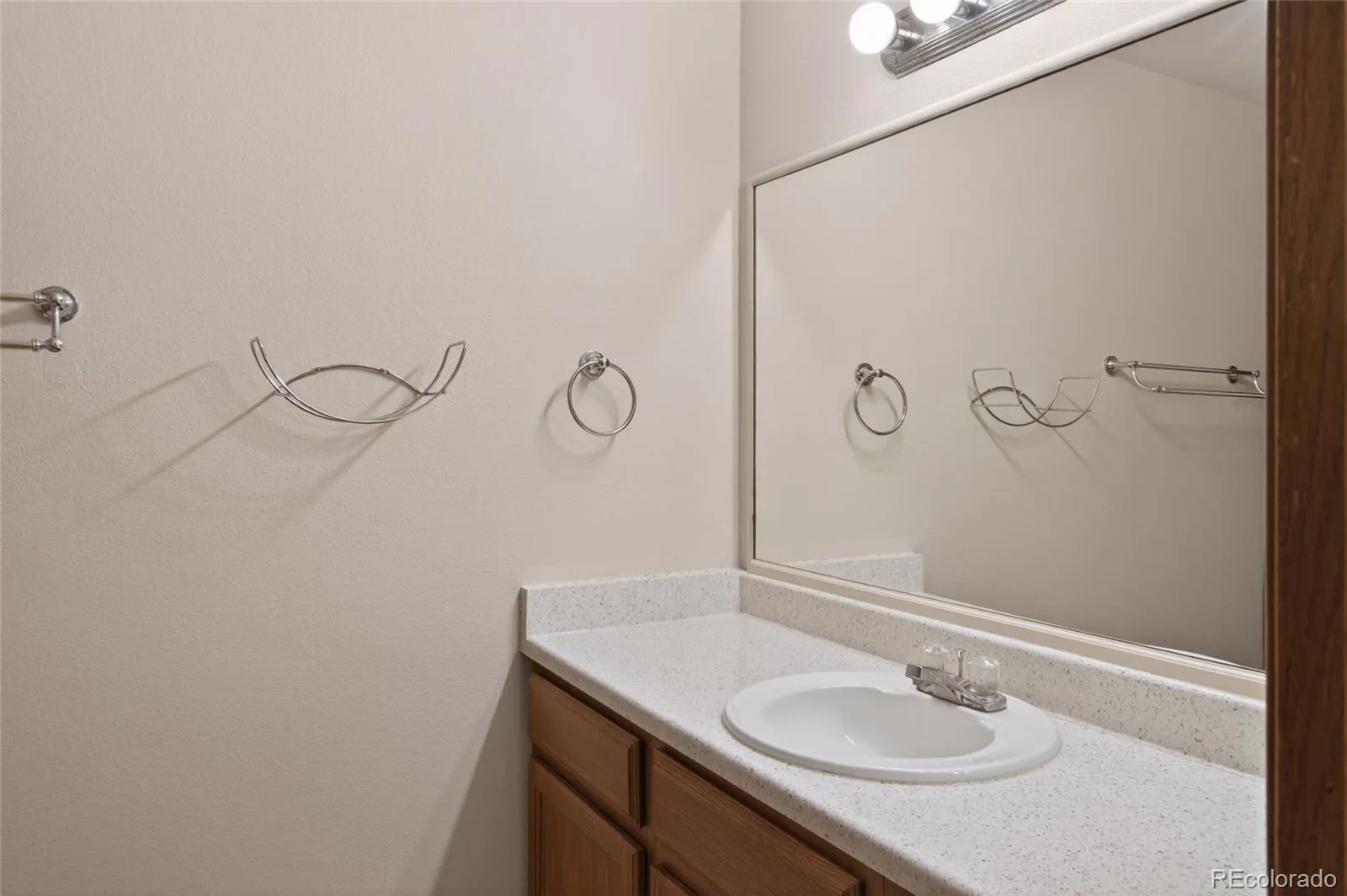 220 Wright Street #103 Lakewood CO 80228 | MLS #REC3812179 08132026185321 1600 20