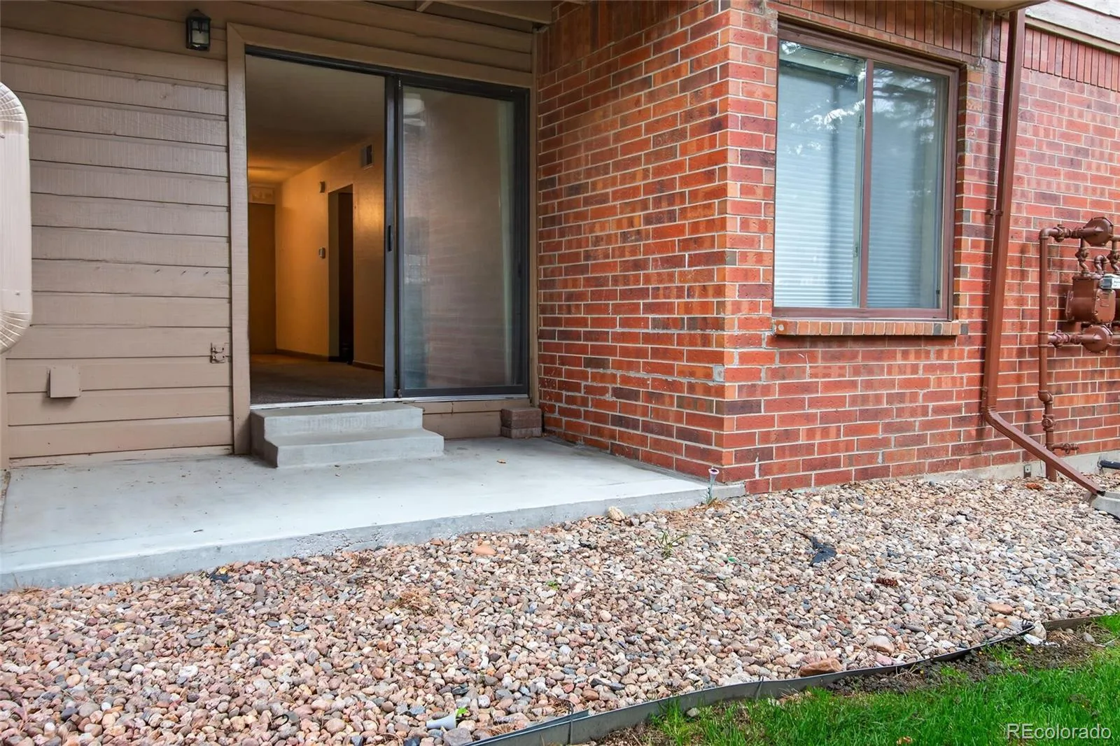 220 Wright Street #103 Lakewood CO 80228 | MLS #REC3812179 08132026185321 1600 22