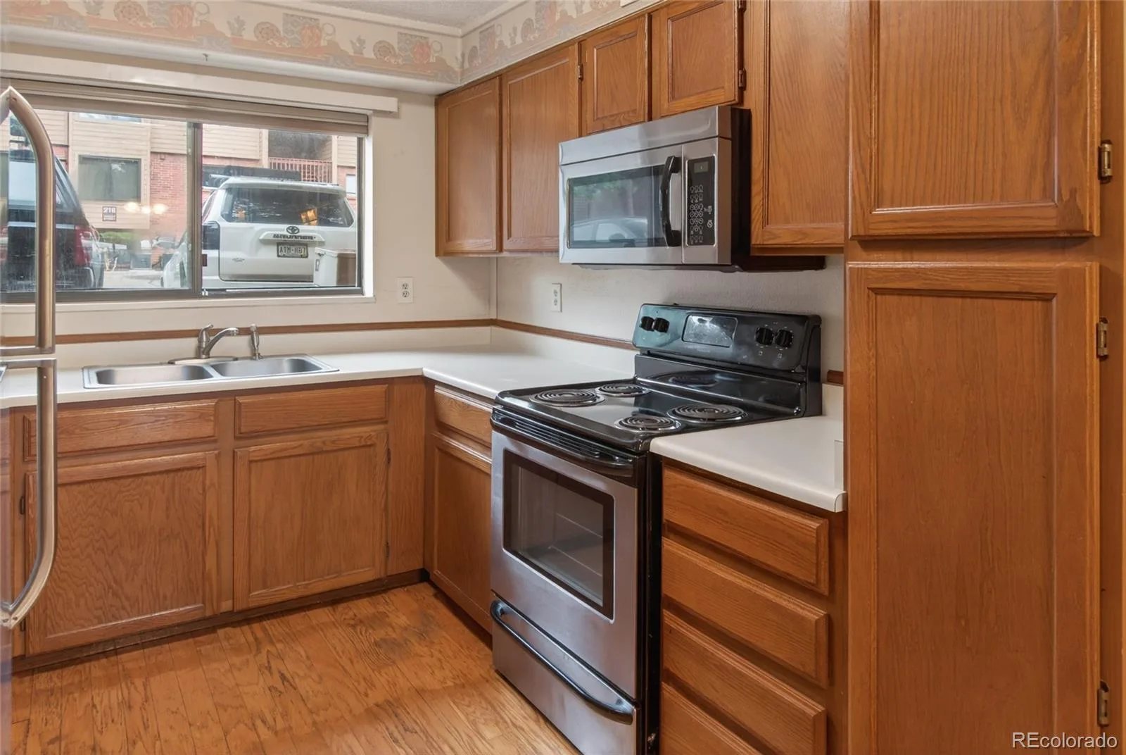 220 Wright Street #103 Lakewood CO 80228 | MLS #REC3812179 08132026185321 1600 9