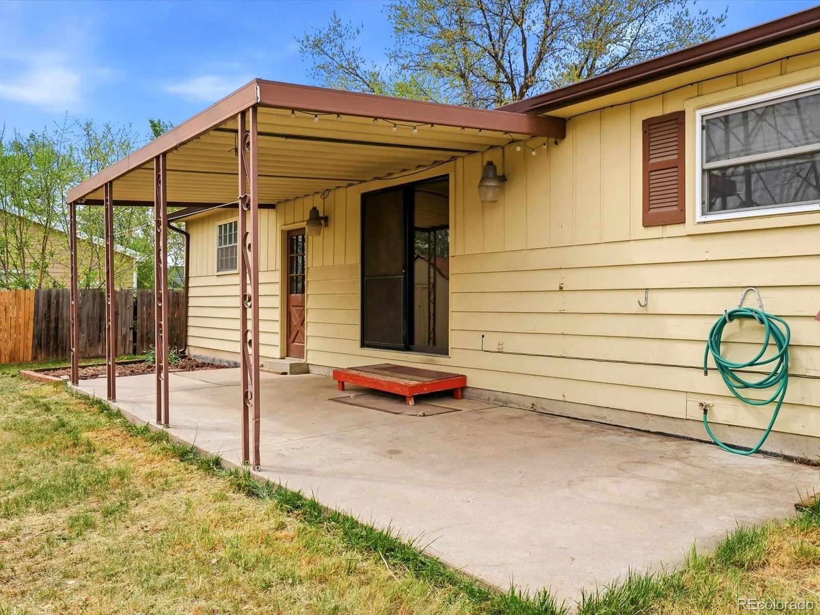 04152026172350 1600 43