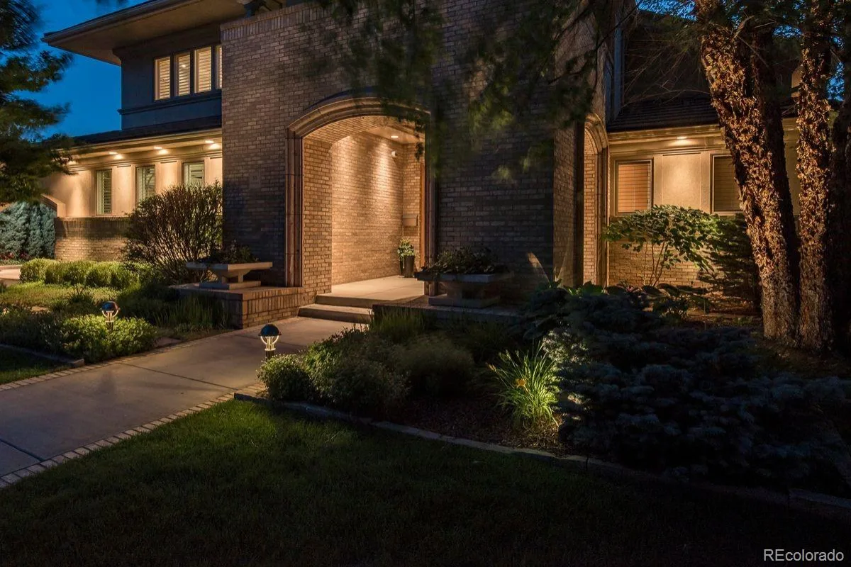 55 S Dexter Street Denver CO 80246 | MLS #REC3814045 08022026234421 1200 25