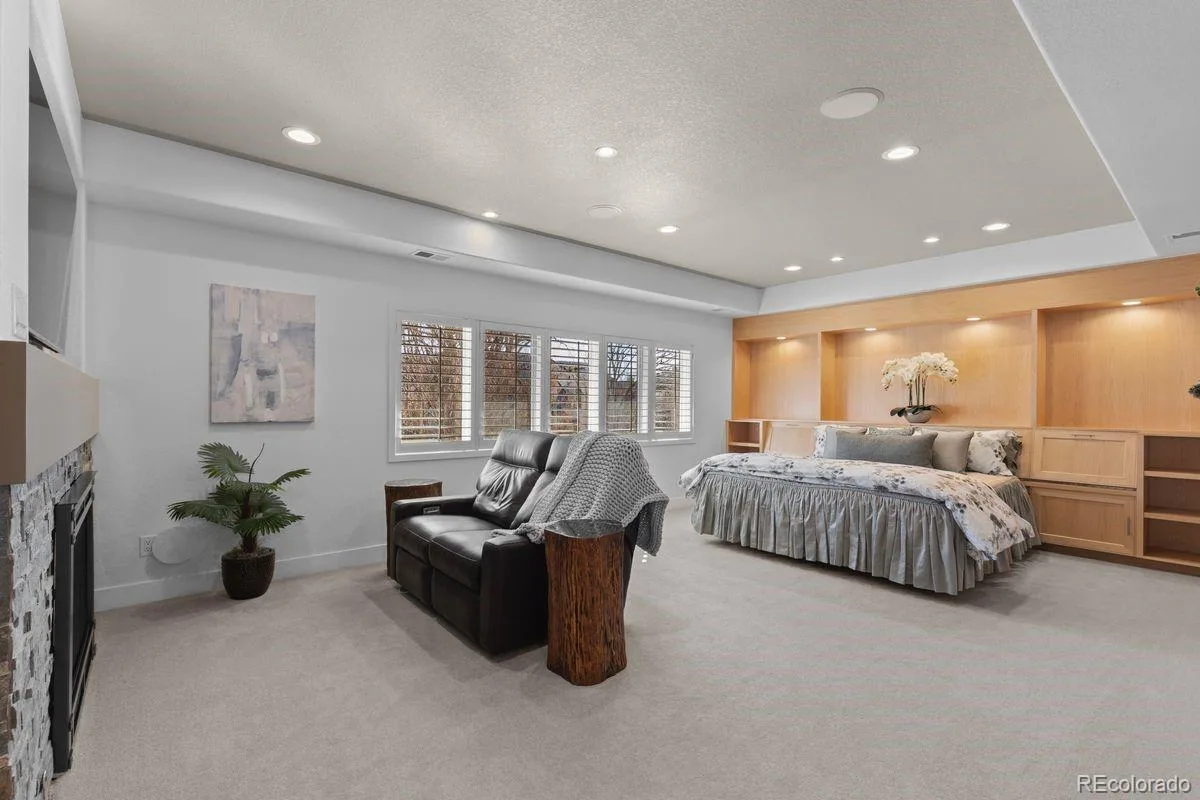 55 S Dexter Street Denver CO 80246 | MLS #REC3814045 08022026234421 1200 27