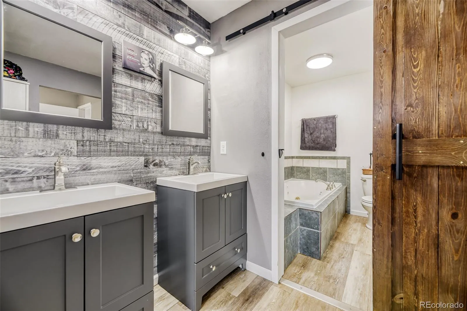 04012026185550 1600 20