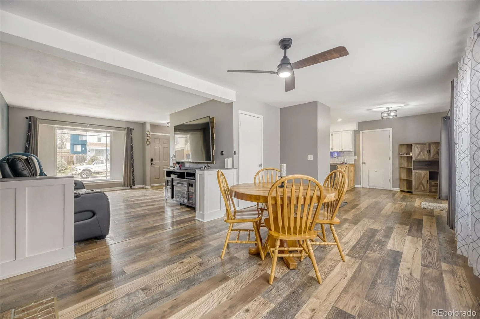 04012026185550 1600 6