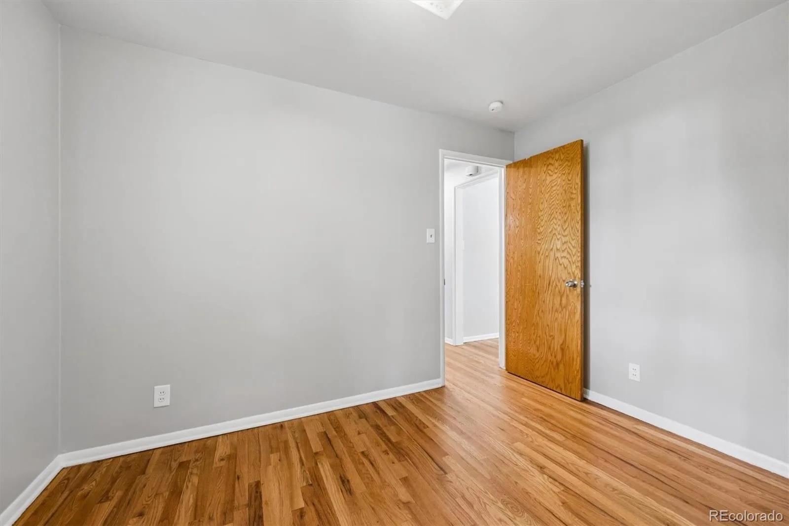 2689 S Meade Street Denver CO 80219 MLS #REC3814345 06122026072827 1600 10