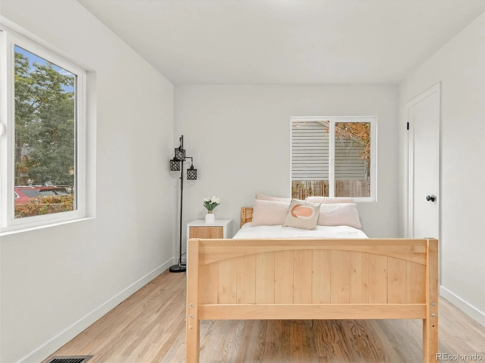 1967 Macon Street Aurora CO 80010 | MLS #REC3814895 09302026043951 1600 12
