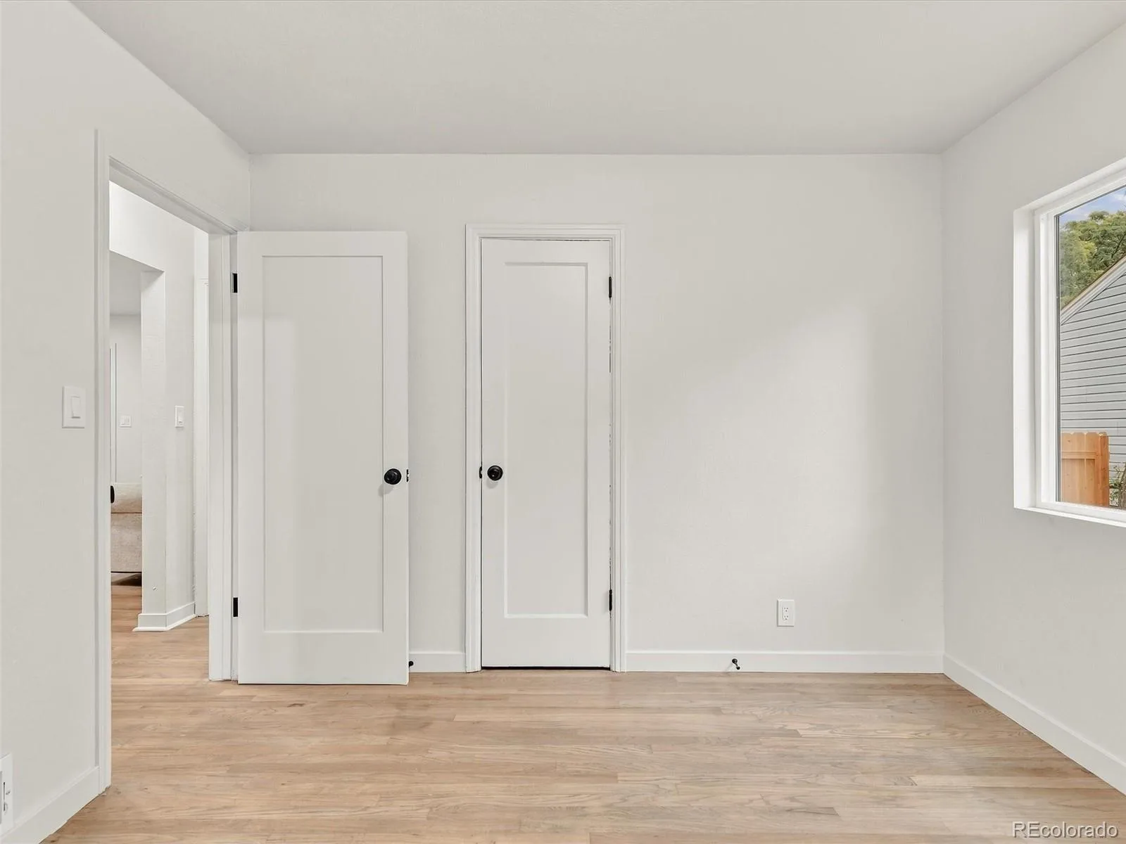 1967 Macon Street Aurora CO 80010 | MLS #REC3814895 09302026043951 1600 18