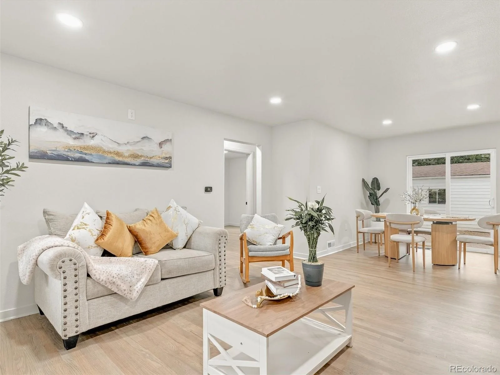 1967 Macon Street Aurora CO 80010 | MLS #REC3814895 09302026043951 1600 2