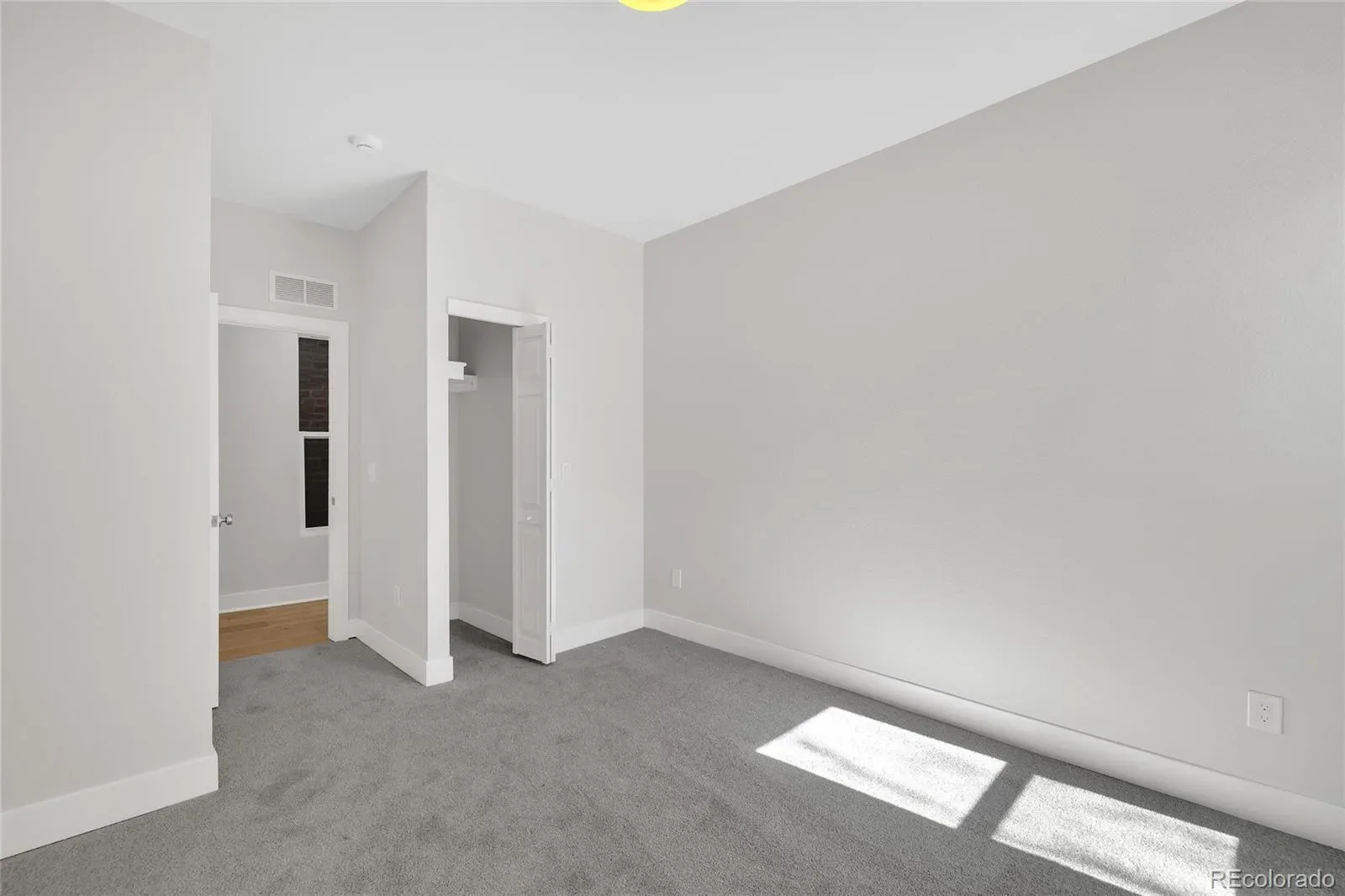 03132026001819 1600 21