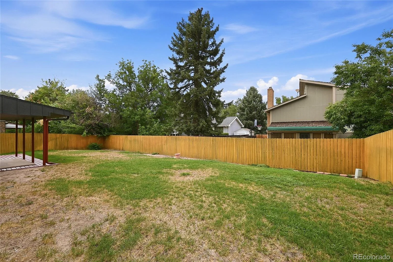 1648 S Kingston Street Aurora CO 80012 | MLS #REC3816593 07302026155942 1600 36