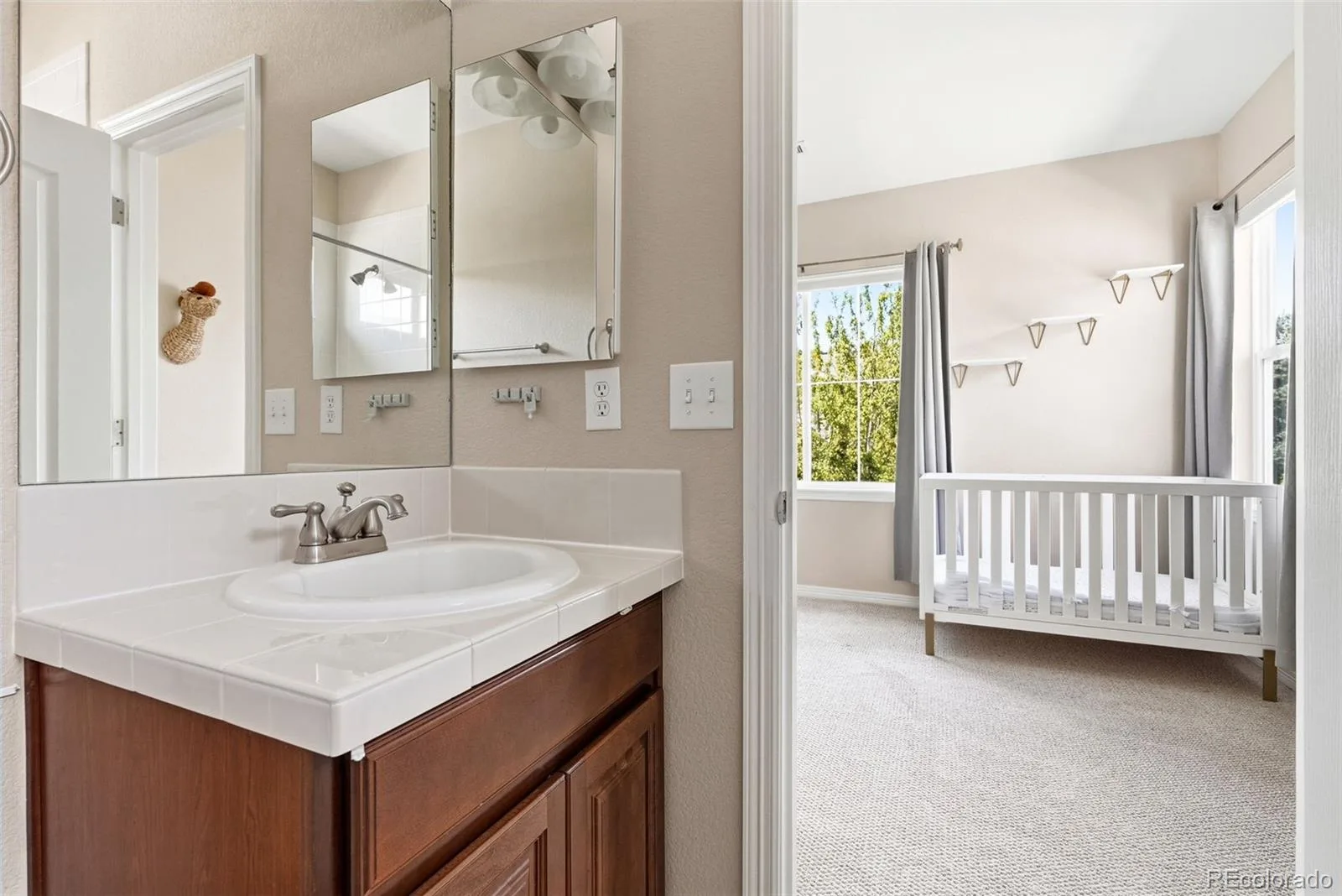 6175 S Paris Street Englewood CO 80111 MLS #REC3822269 06152026210909 1600 32