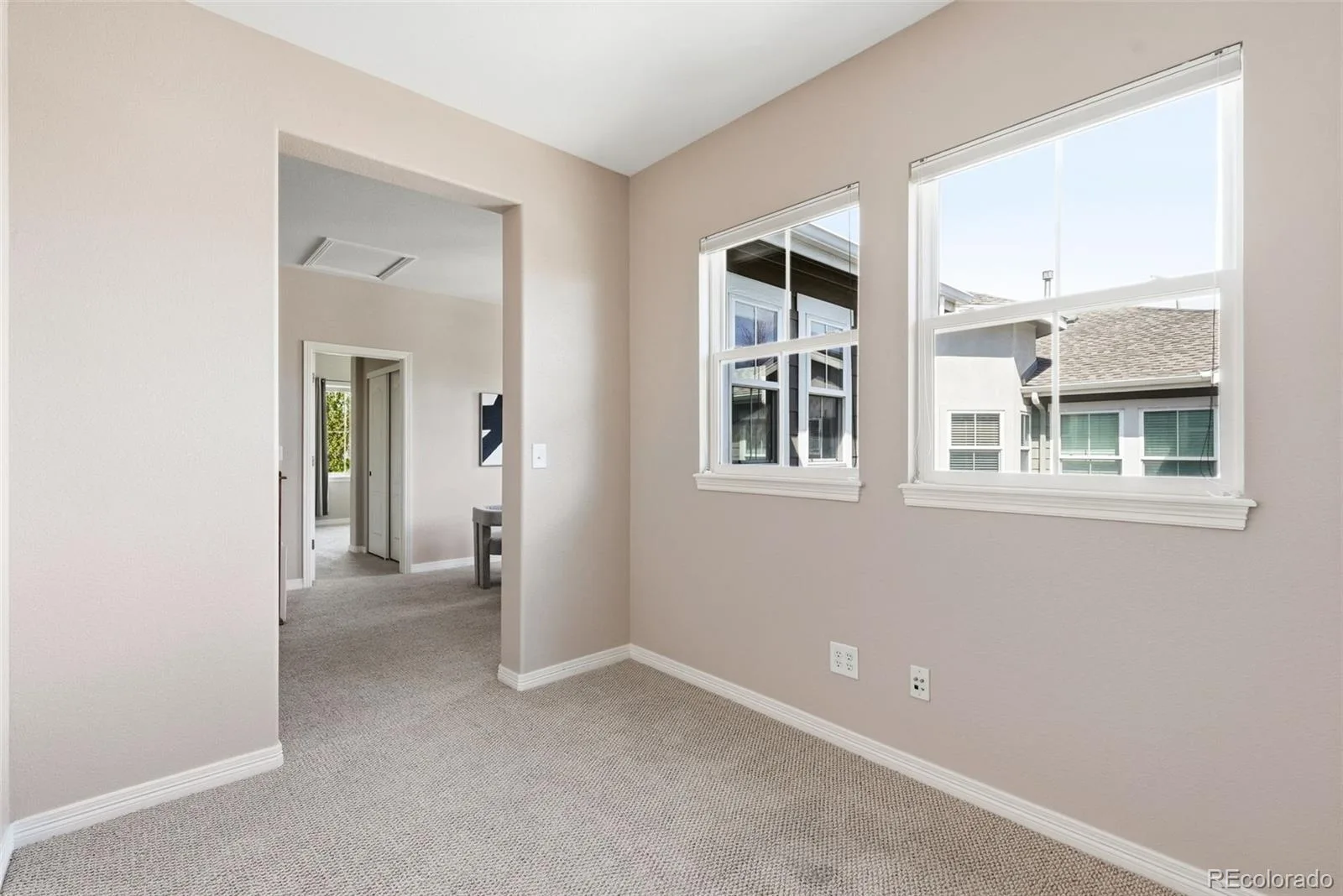 6175 S Paris Street Englewood CO 80111 MLS #REC3822269 06152026210909 1600 35