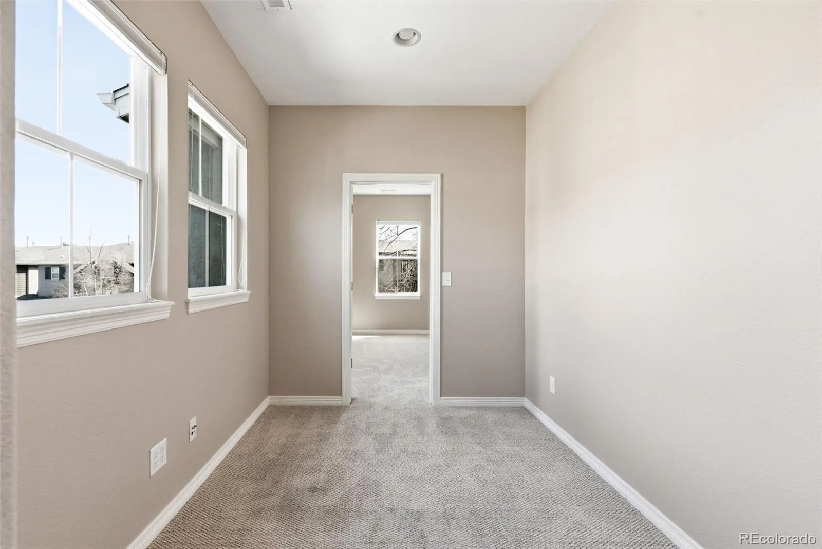 6175 S Paris Street Englewood CO 80111 MLS #REC3822269 06152026210909 1600 36