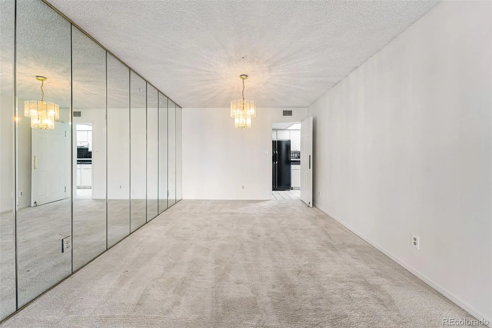 7000 E Quincy Avenue #204 #B Denver CO 80237 | MLS #REC3822731 09232026071427 1600 11
