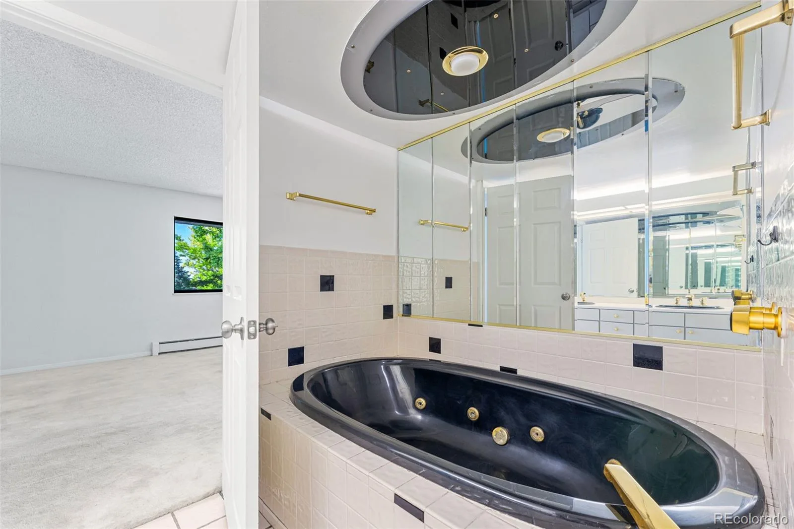 7000 E Quincy Avenue #204 #B Denver CO 80237 | MLS #REC3822731 09232026071427 1600 20
