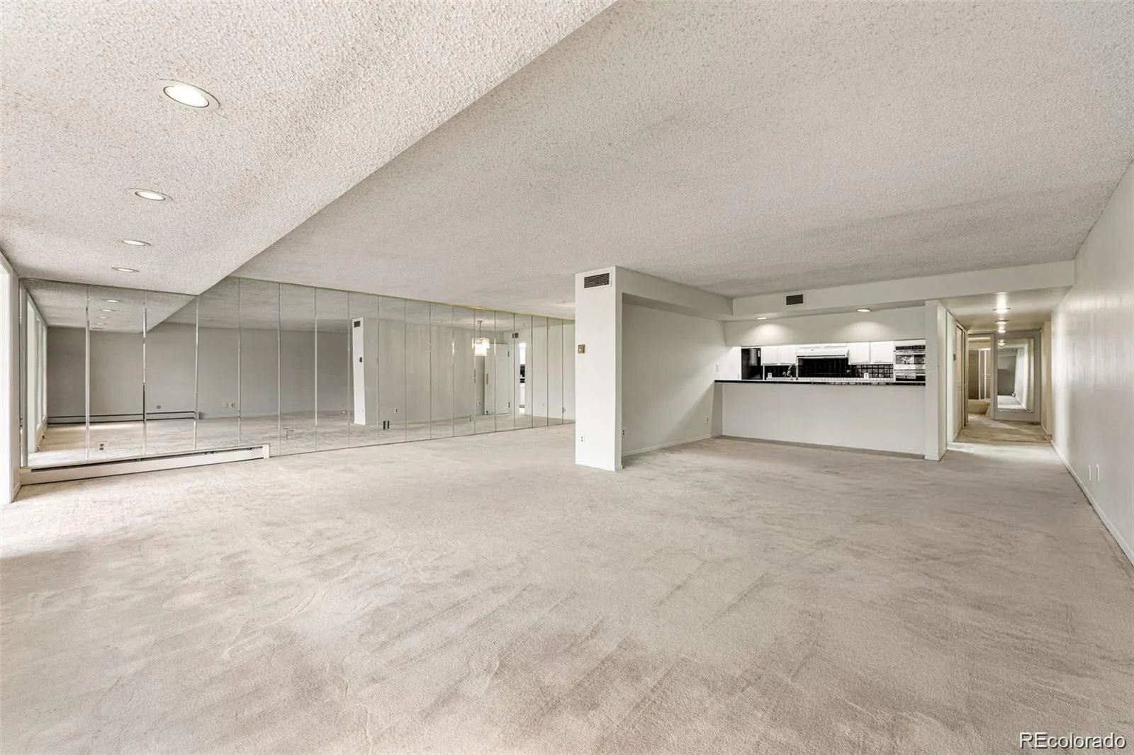 7000 E Quincy Avenue #204 #B Denver CO 80237 | MLS #REC3822731 09232026071427 1600 8