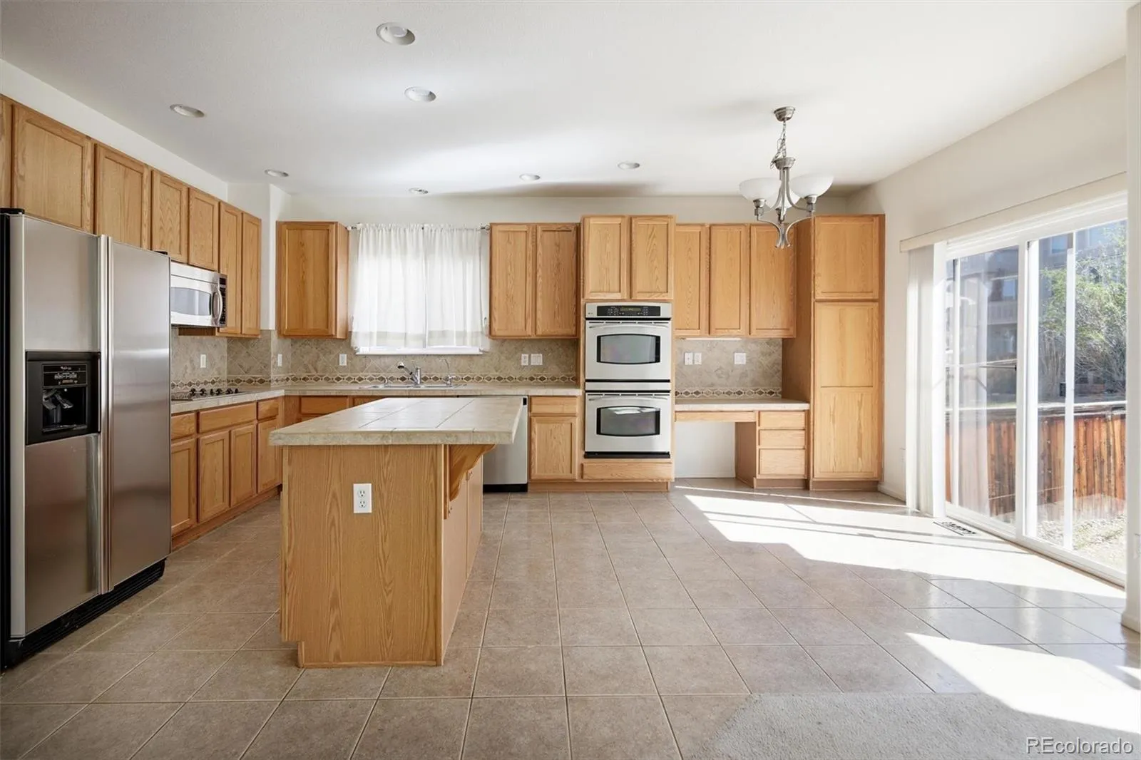 10508 Wagon Box Circle Highlands Ranch CO 80130 | MLS #REC3825811 04292026212226 1600 6