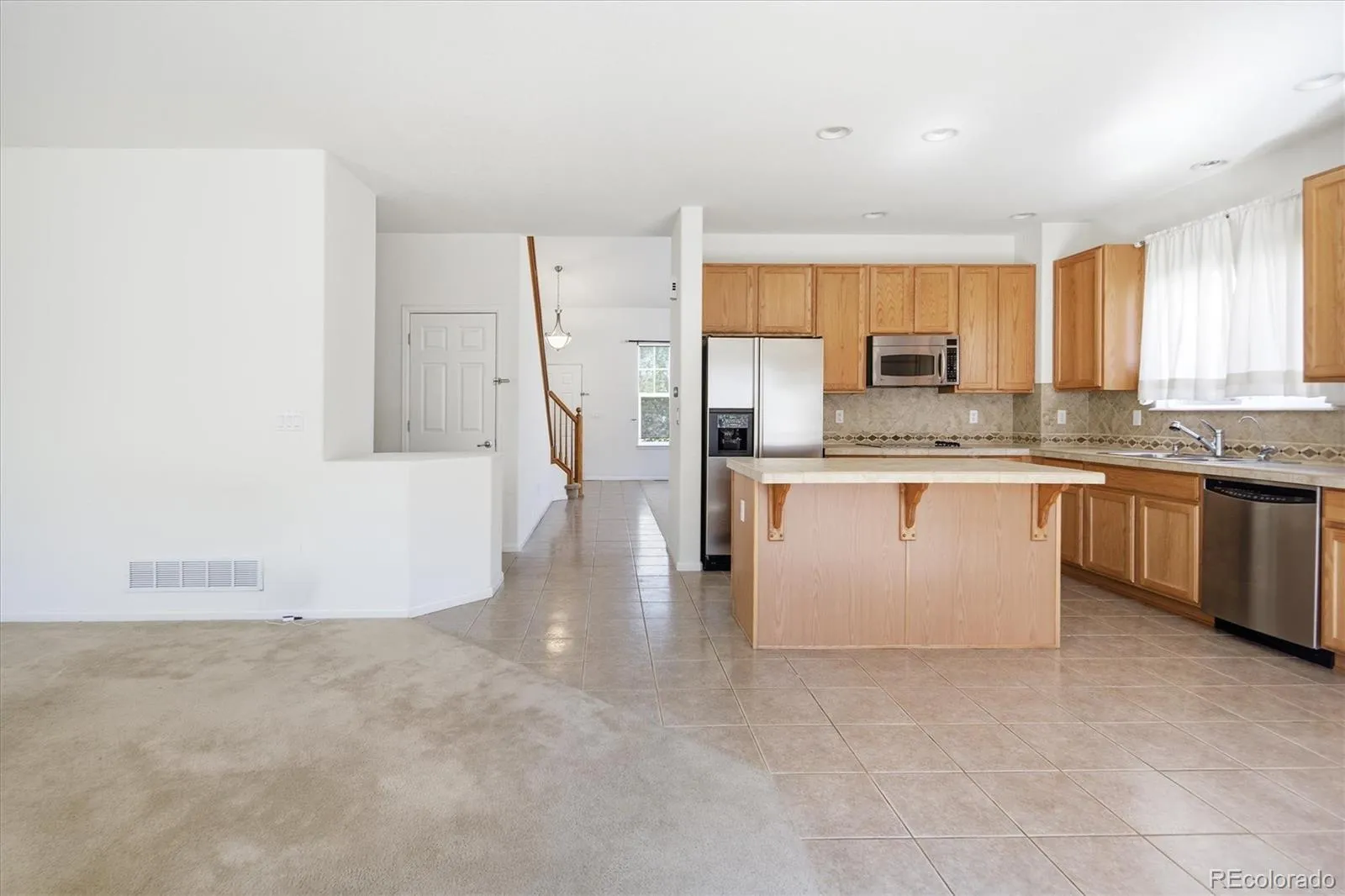 10508 Wagon Box Circle Highlands Ranch CO 80130 | MLS #REC3825811 04292026212226 1600 8