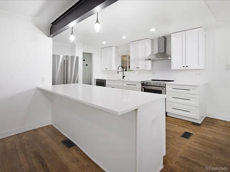 2918 S Ogden Street Englewood CO 80113 MLS #REC3825986 05122026190229 800 12