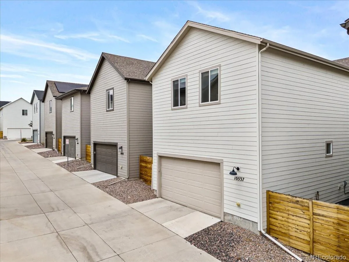10537 Oncilla Lane Lone Tree CO 80124 | MLS #REC3826039 08122026215958 1200 24