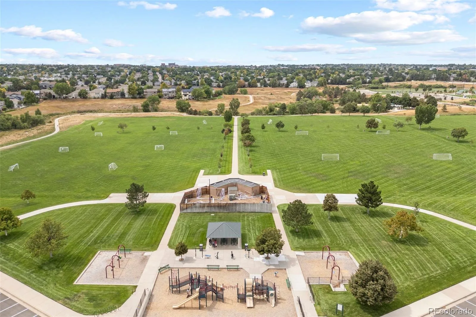 10537 Oncilla Lane Lone Tree CO 80124 | MLS #REC3826039 08122026215958 1600 31