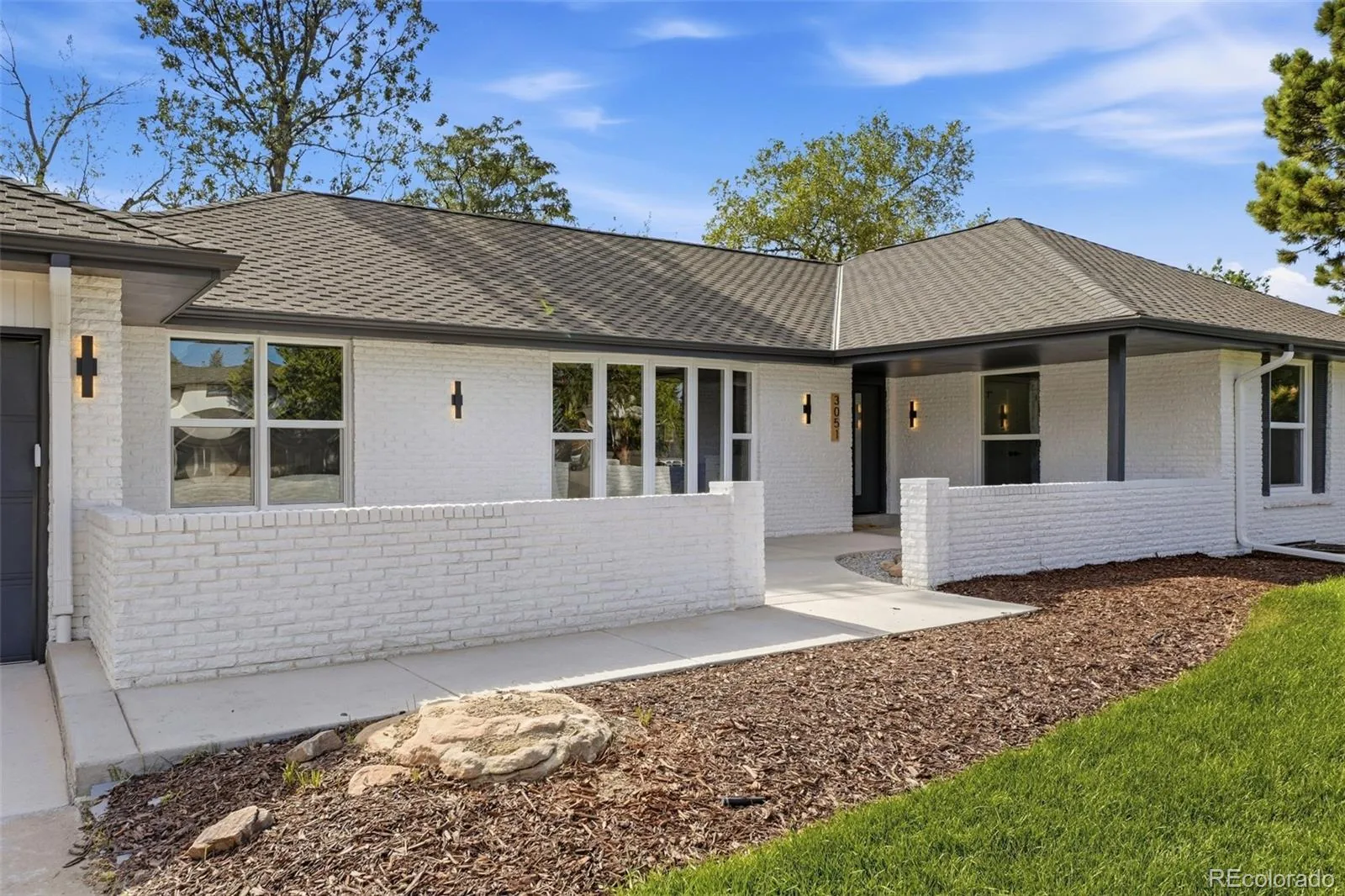 3051 Oak Street Denver CO 80215 | MLS #REC3826927 09242026153546 1600 1