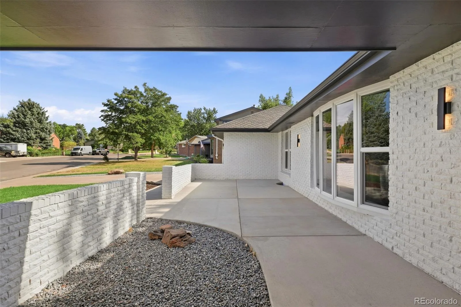 3051 Oak Street Denver CO 80215 | MLS #REC3826927 09242026153546 1600 2