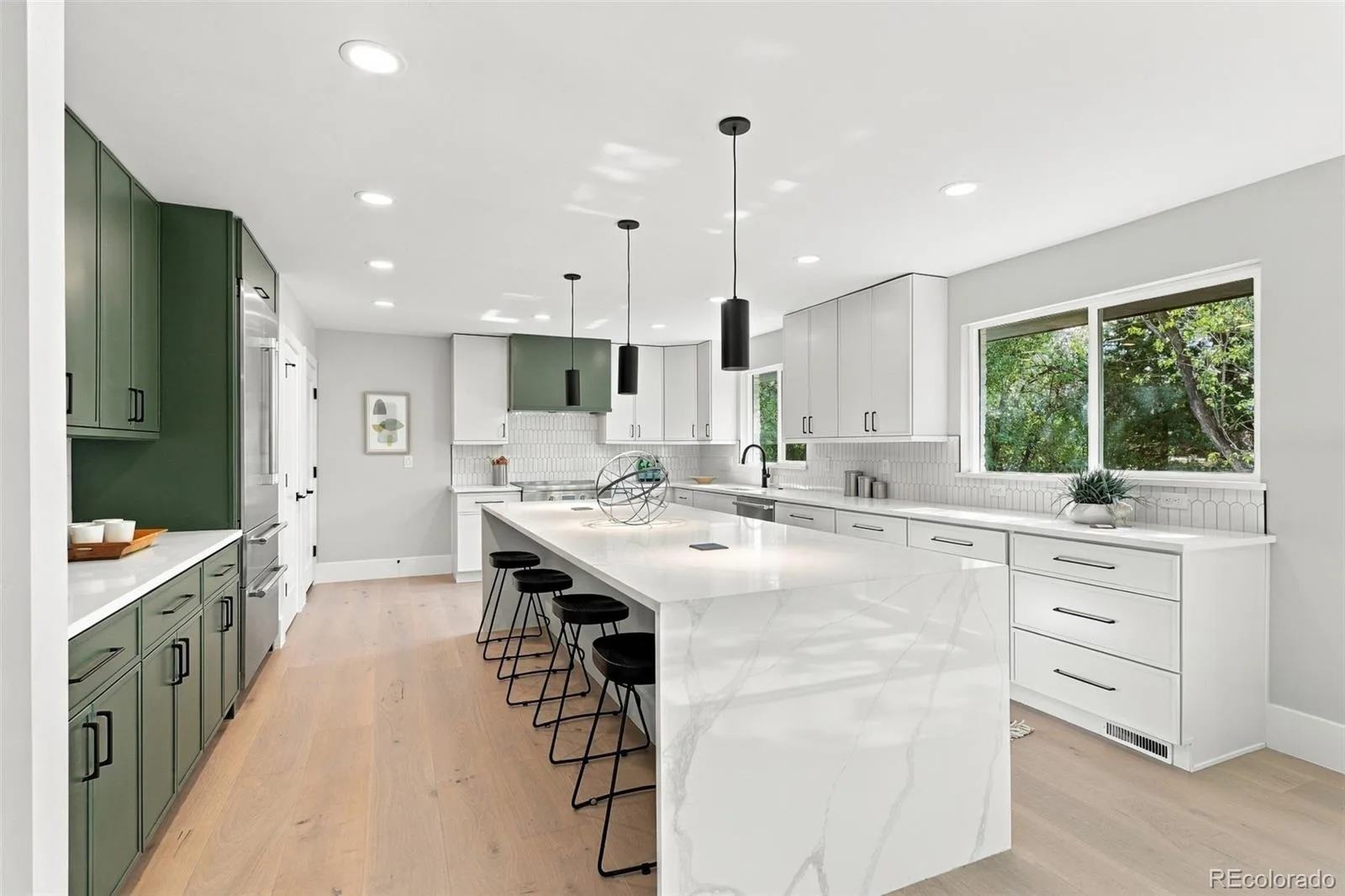 3051 Oak Street Denver CO 80215 | MLS #REC3826927 09242026153546 1600 9