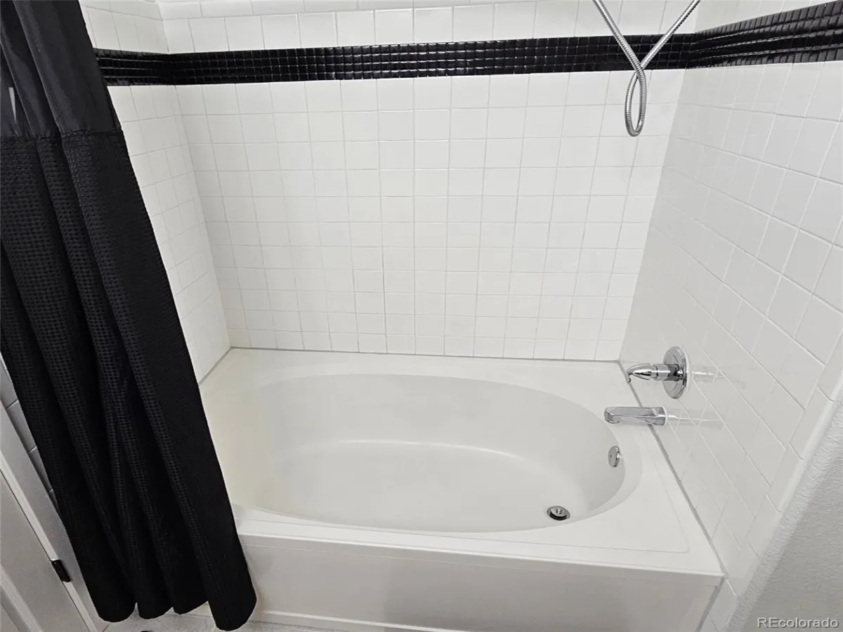 8952 Fox Drive #7-201 Thornton CO 80260 | MLS #REC3828396 08162026050707 1200 28