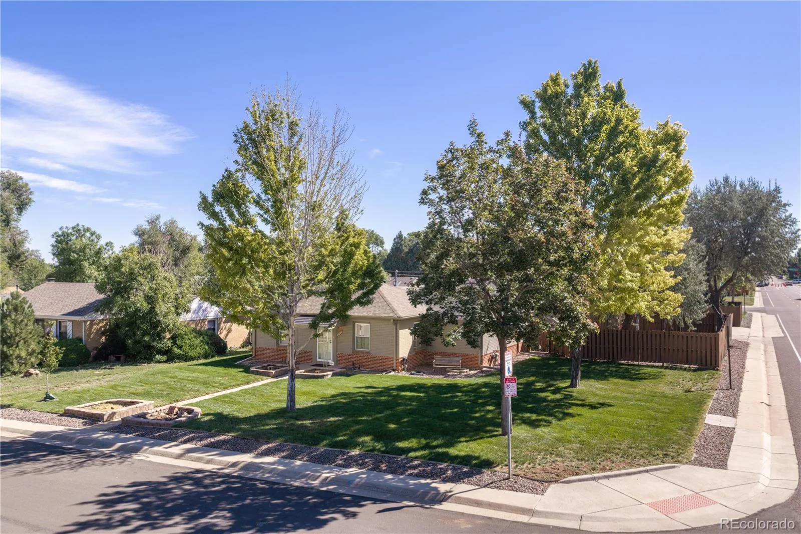 2600 Olive Street Denver CO 80207 | MLS #REC3828835 09242026194715 1600 21