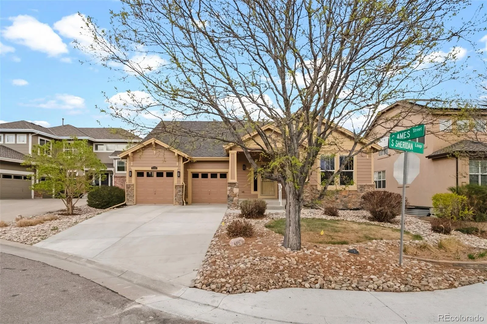 5309 W Hoover Drive Littleton CO 80123 | MLS #REC3828873 06032026183818 1600 1
